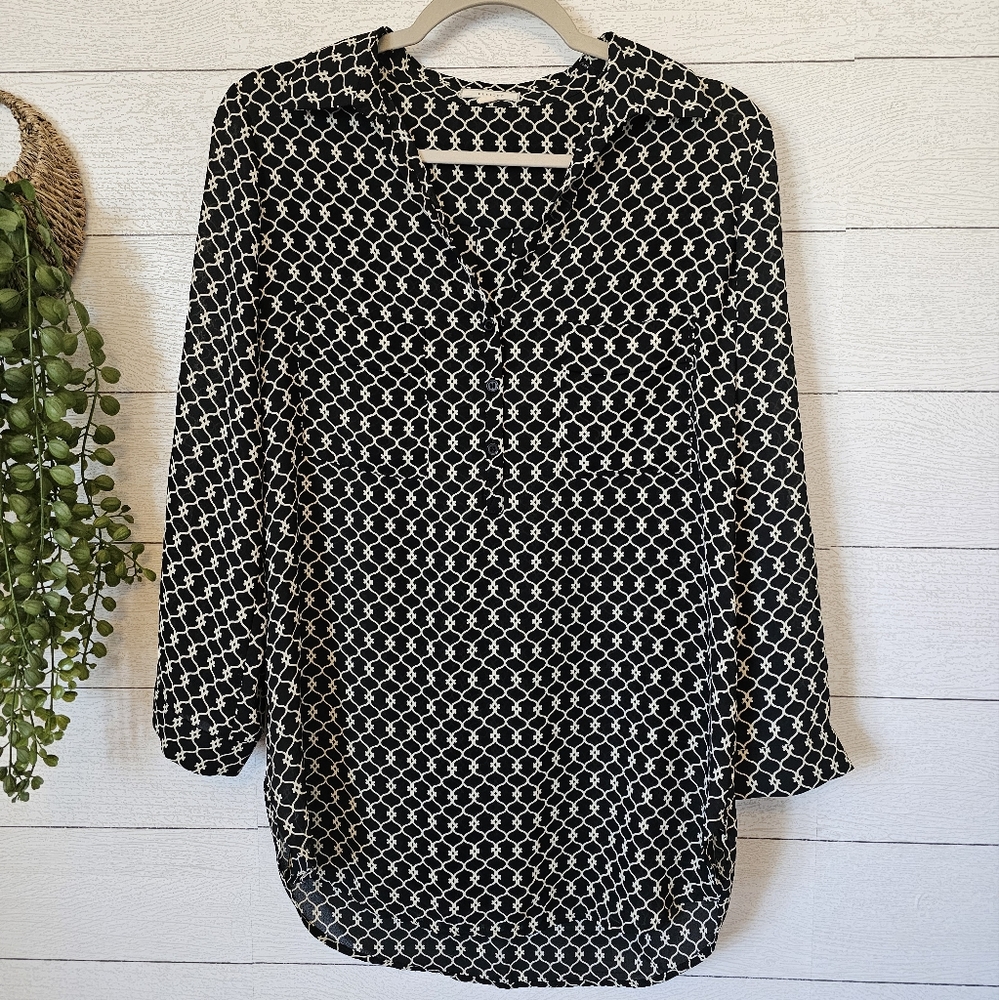 Pleione Top Womens Small Black White Printed Tunic Blouse Rolled Sleeves